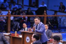 Senator Sonny Angara defending the proposed Salary Standardization Law V