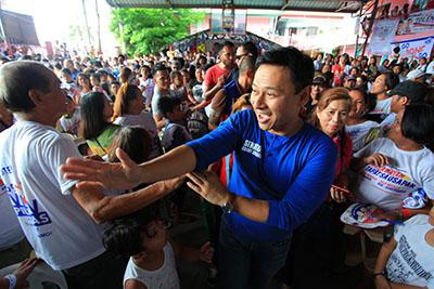 CAVITE’S POWERFUL CLANS SUPPORT ANGARA FOR REELECTION